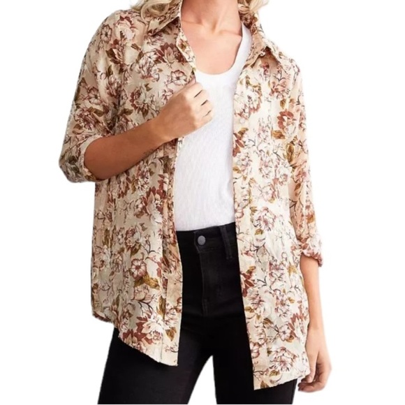 Sterling & Stitch Floral Chiffon Blouse - Picture 2 of 7